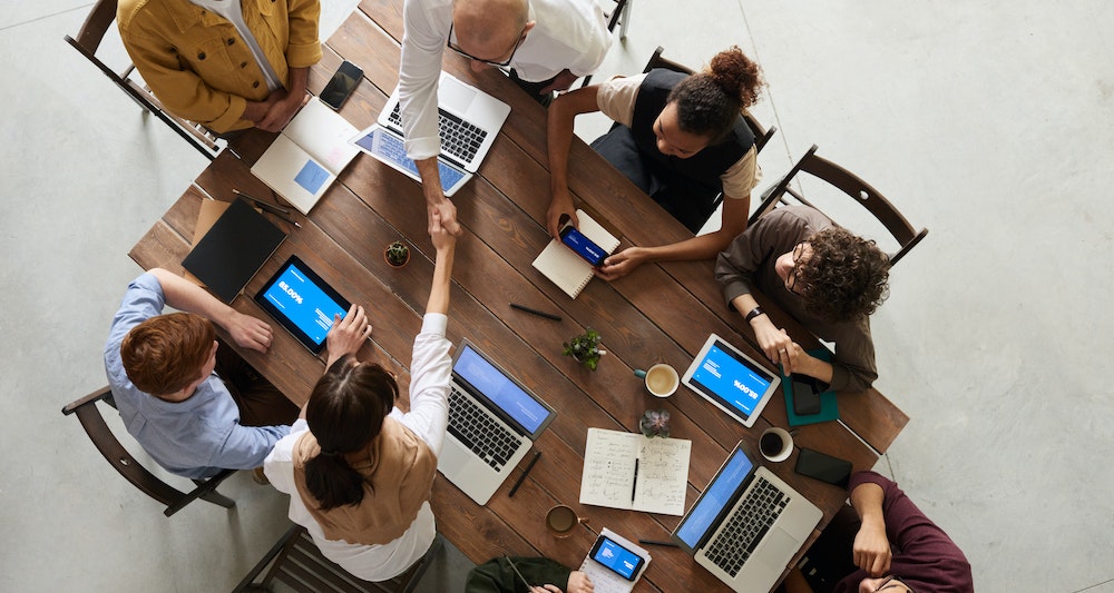 ejemplo-liderazgo-trabajo-equipo